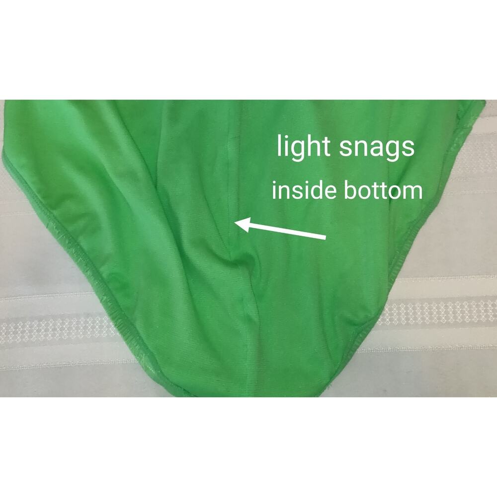 Green Eyelet Swimsuit Women's Sz XL 16 18 Built In Bra Strappy Back One Piece - Picture 16 of 16